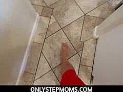 Latina milf Anissa Kate's impressive oral skills in Onlystepmoms